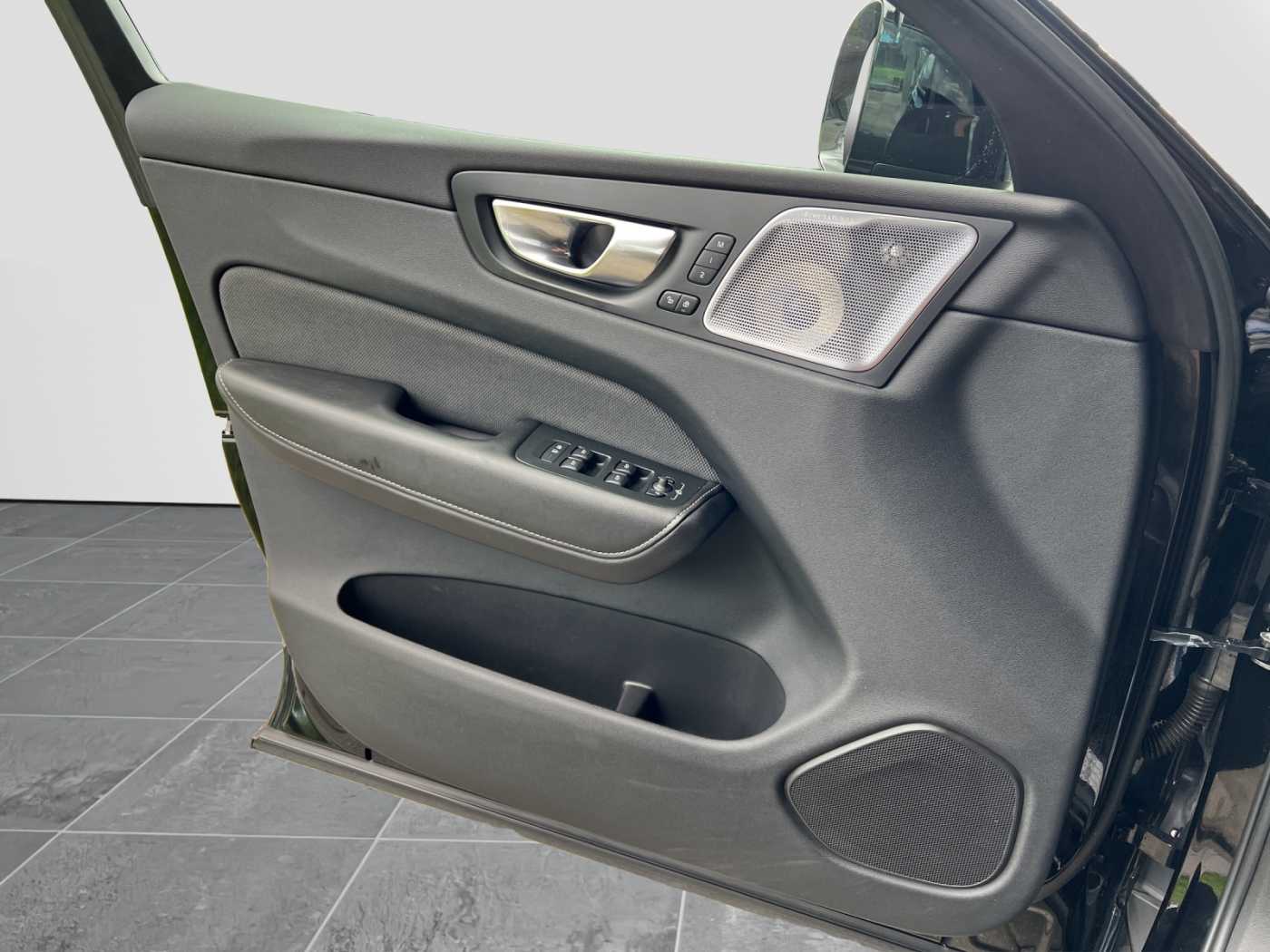 Volvo  XC 60