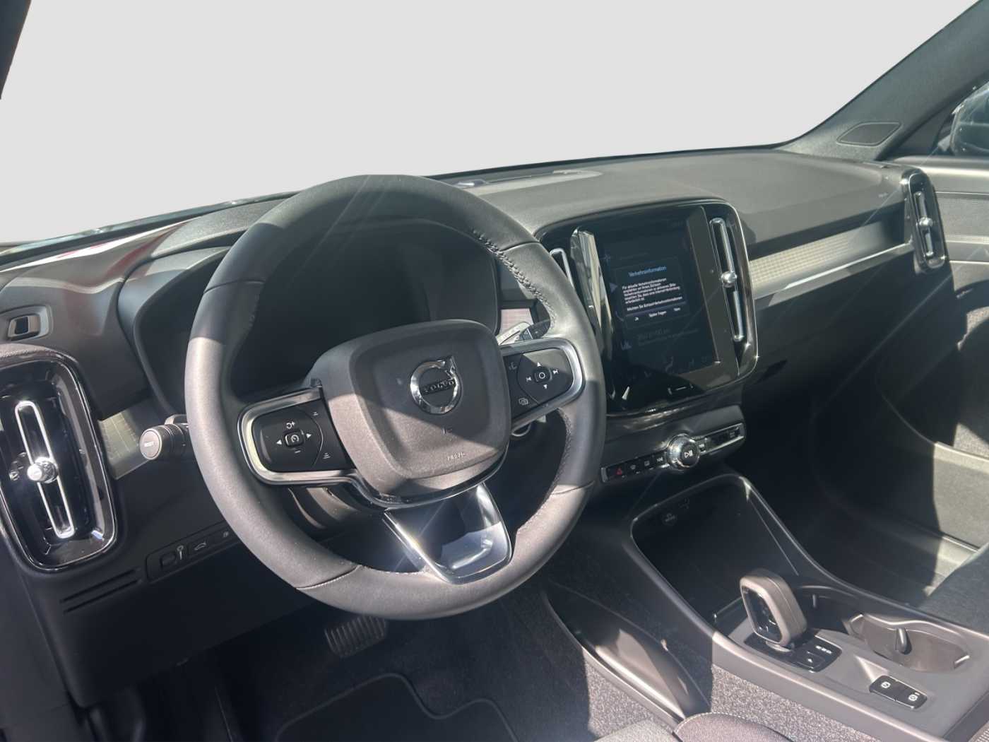 Volvo  XC 40