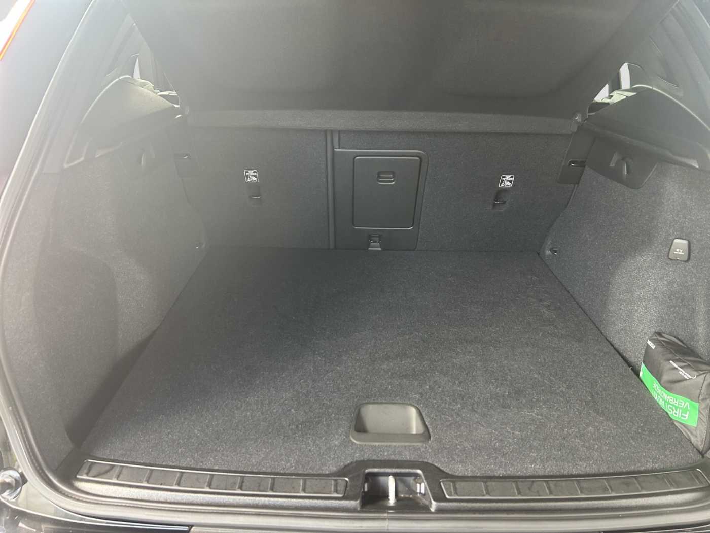 Volvo  XC 40