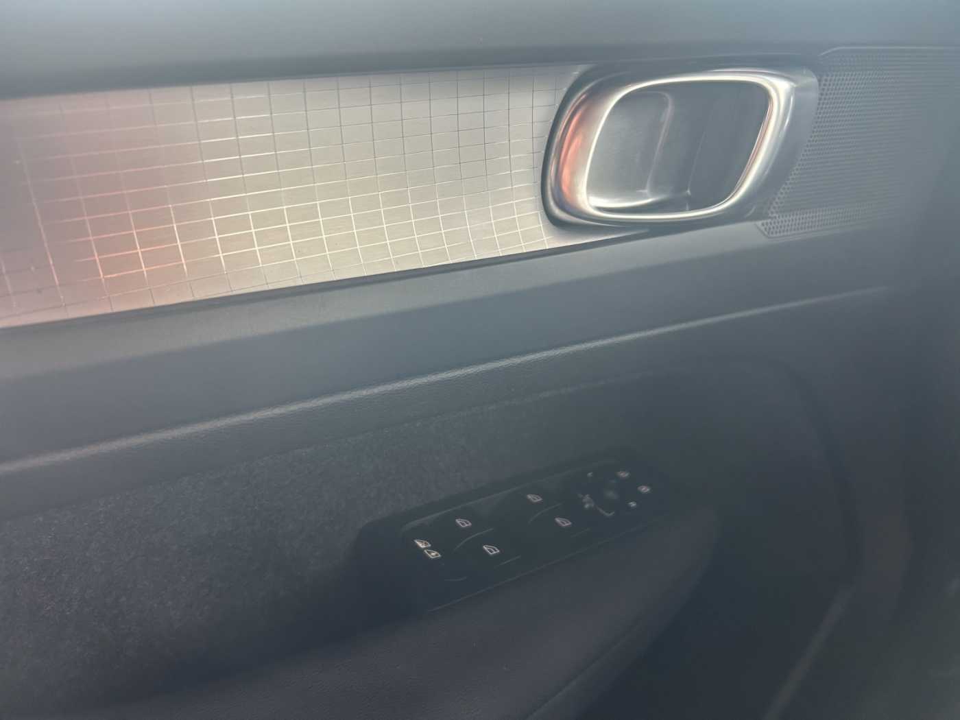 Volvo  XC 40