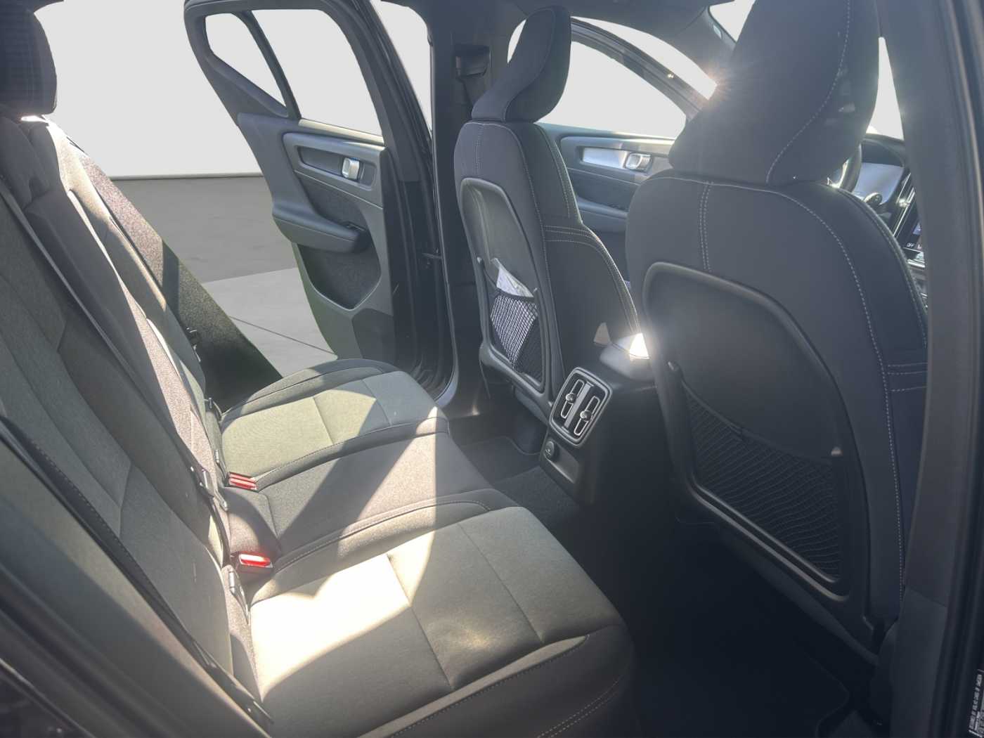 Volvo  XC 40