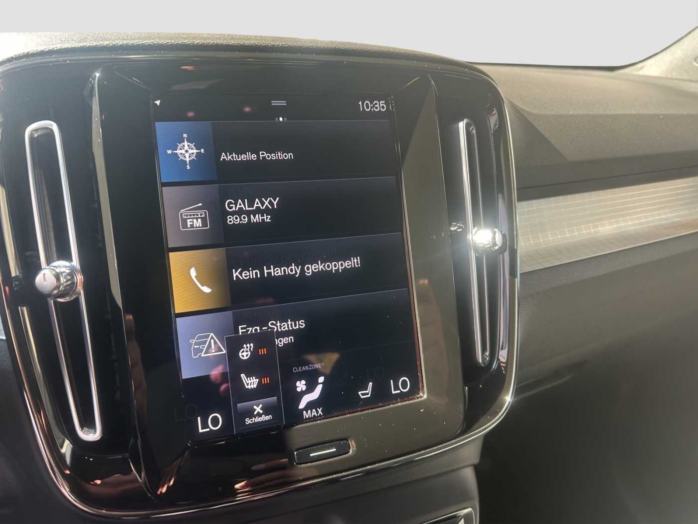 Volvo  XC 40