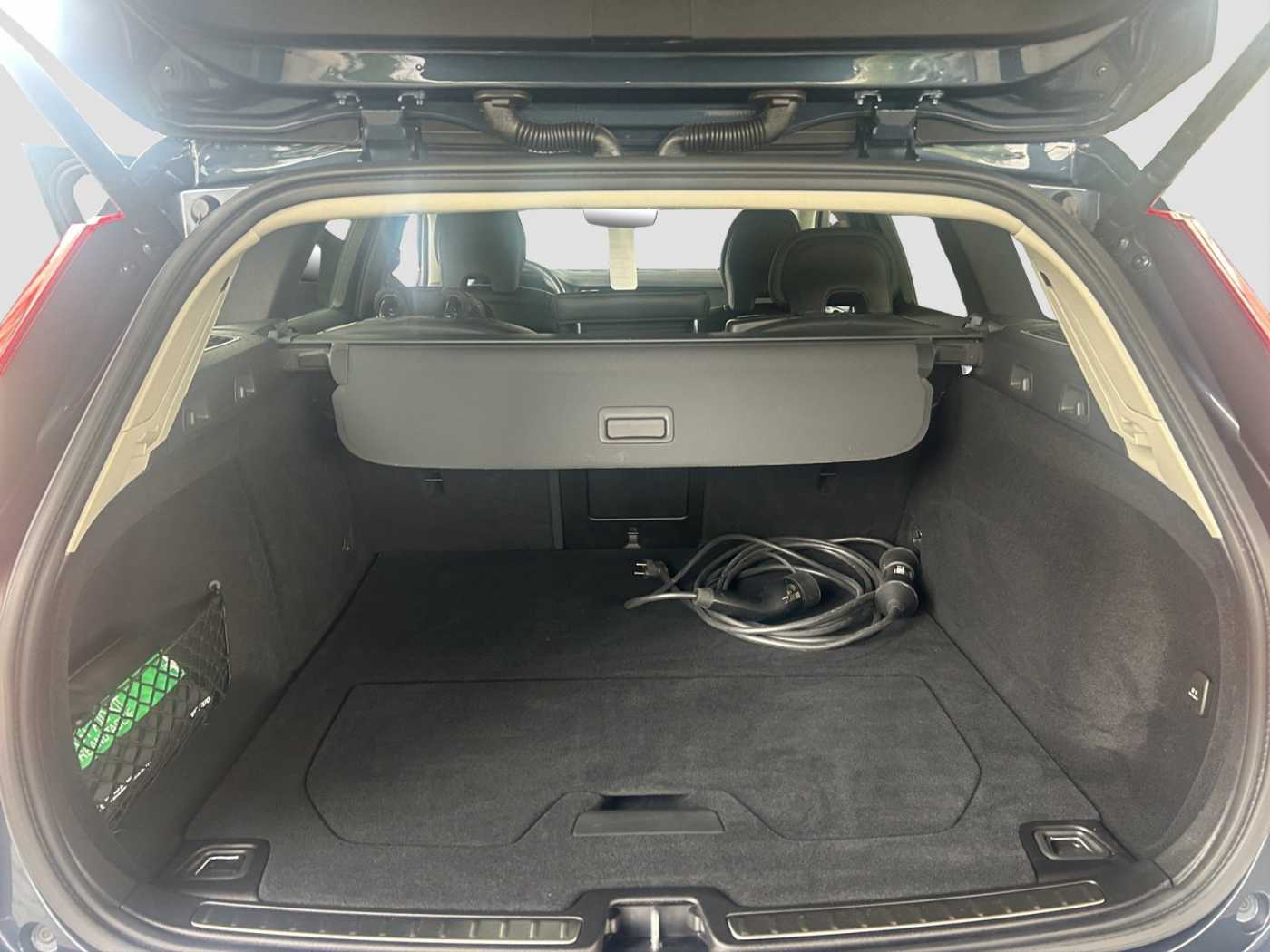 Volvo  Plus