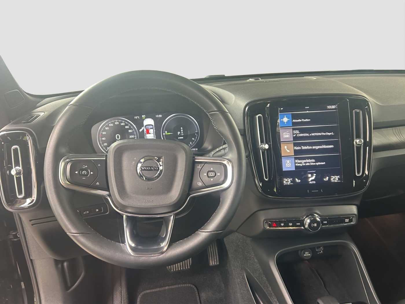 Volvo  XC 40