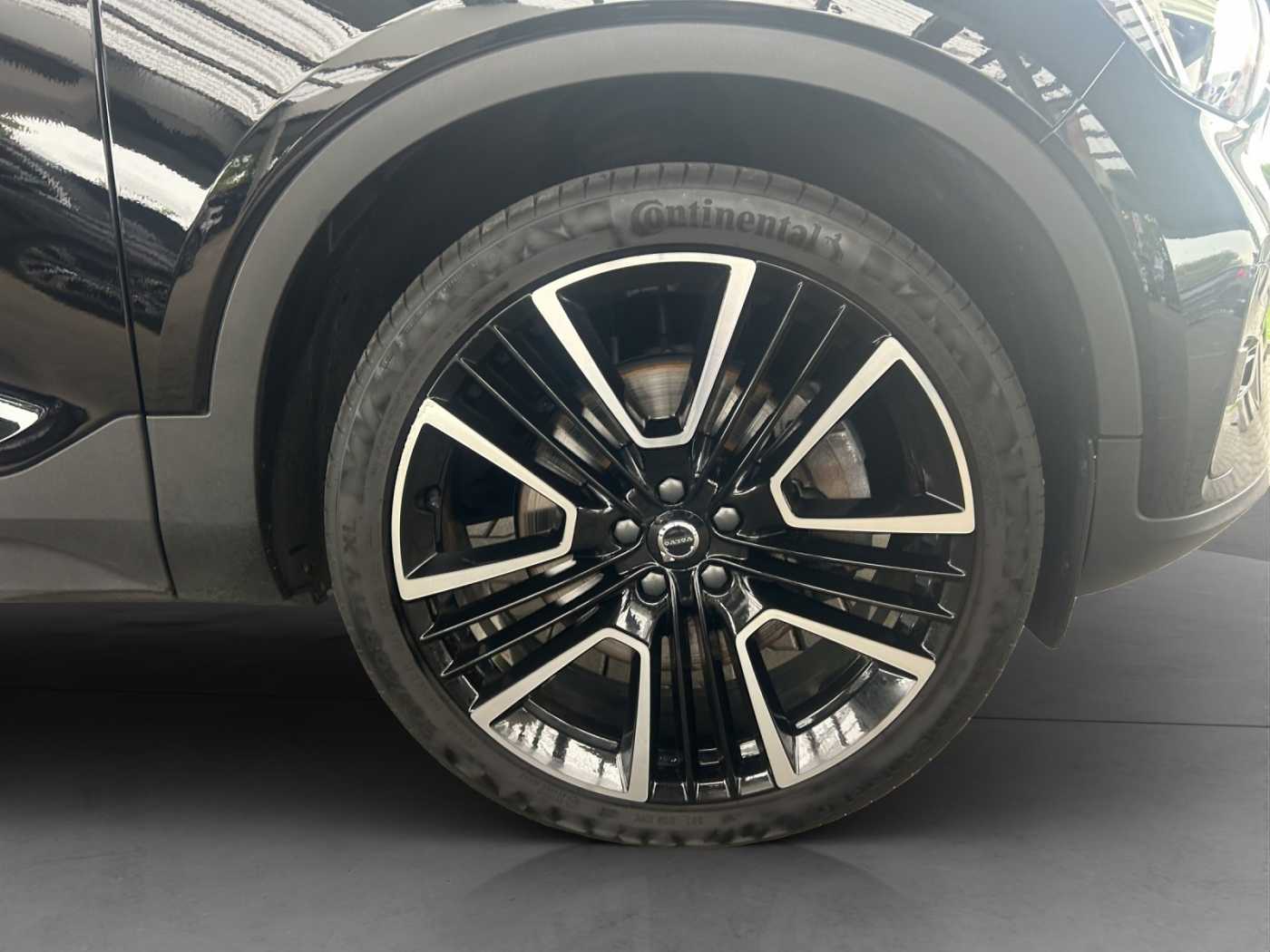 Volvo  XC 40