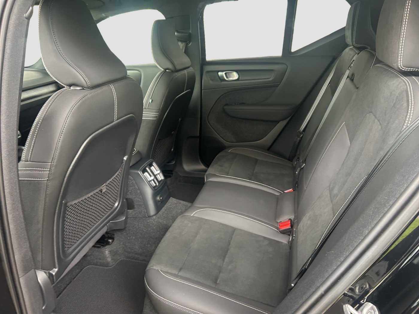 Volvo  XC 40