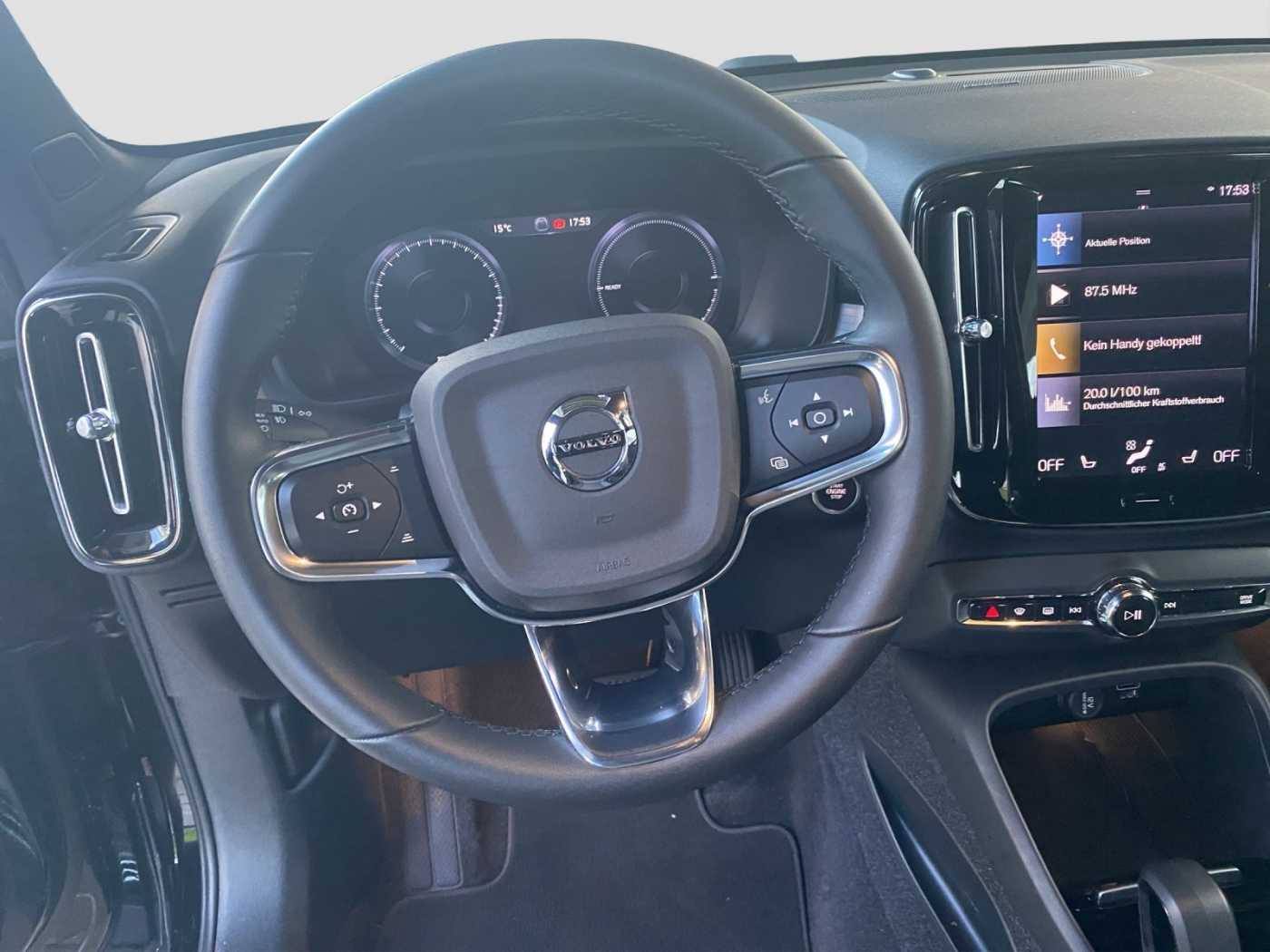 Volvo  XC 40