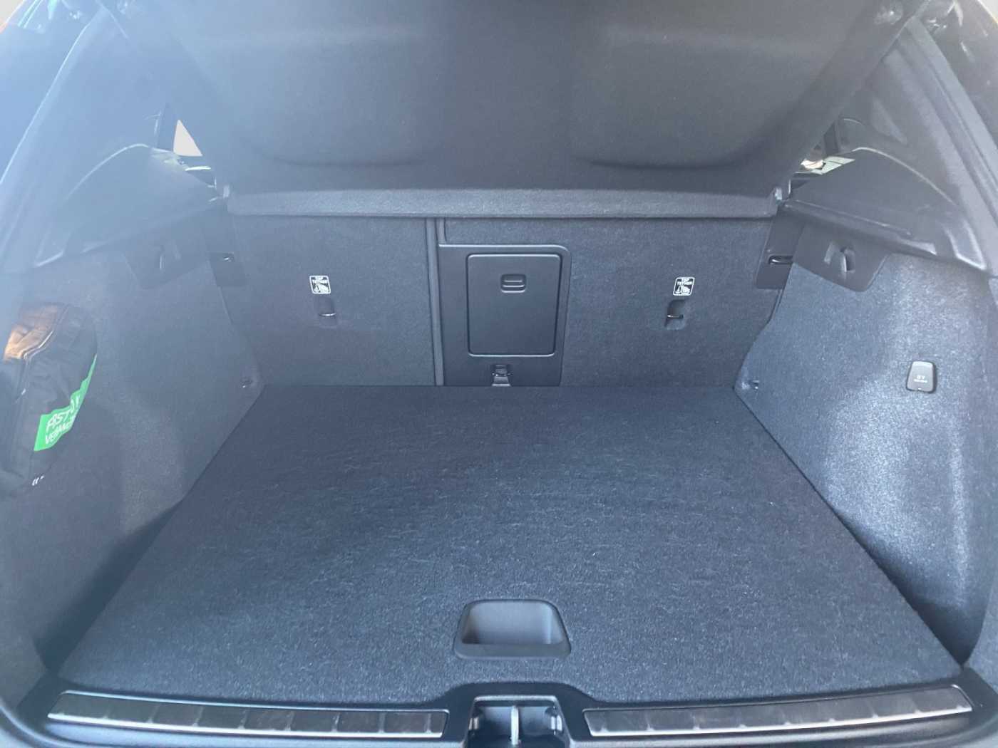 Volvo  XC 40