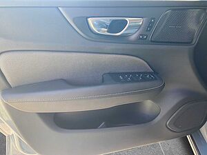 Volvo  Recharge