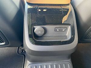 Volvo  Recharge