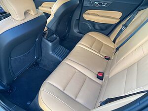 Volvo  Recharge