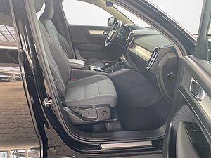 Volvo  XC 40