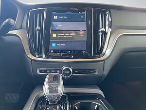 Volvo  Recharge