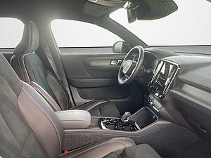 Volvo  XC 40