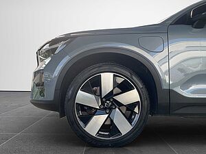 Volvo  XC 40