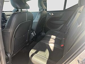 Volvo  XC 40