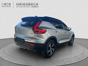 Volvo  XC 40