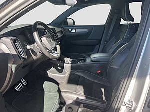 Volvo  XC 40