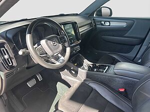 Volvo  XC 40