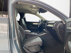 Volvo  XC 40