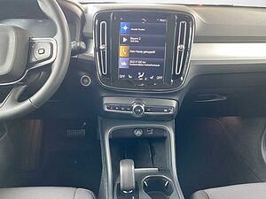Volvo  XC 40