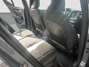 Volvo  XC 40