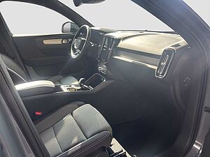 Volvo  XC 40
