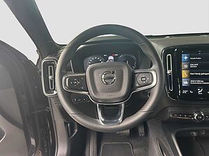 Volvo  XC 40