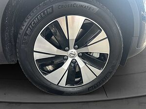 Volvo  XC 40