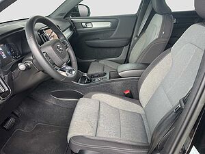 Volvo  XC 40