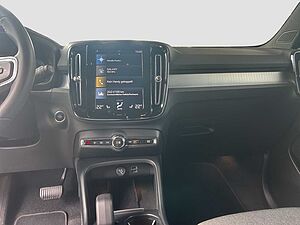 Volvo  XC 40