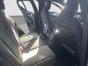 Volvo  XC 40