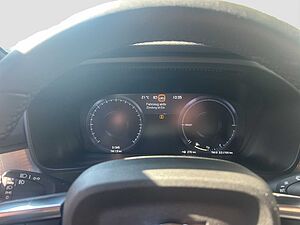 Volvo  XC 40