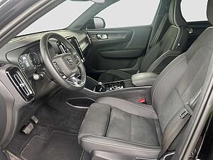 Volvo  XC 40