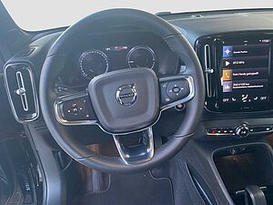 Volvo  XC 40