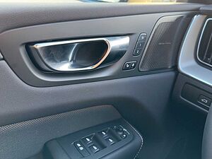 Volvo  XC 60