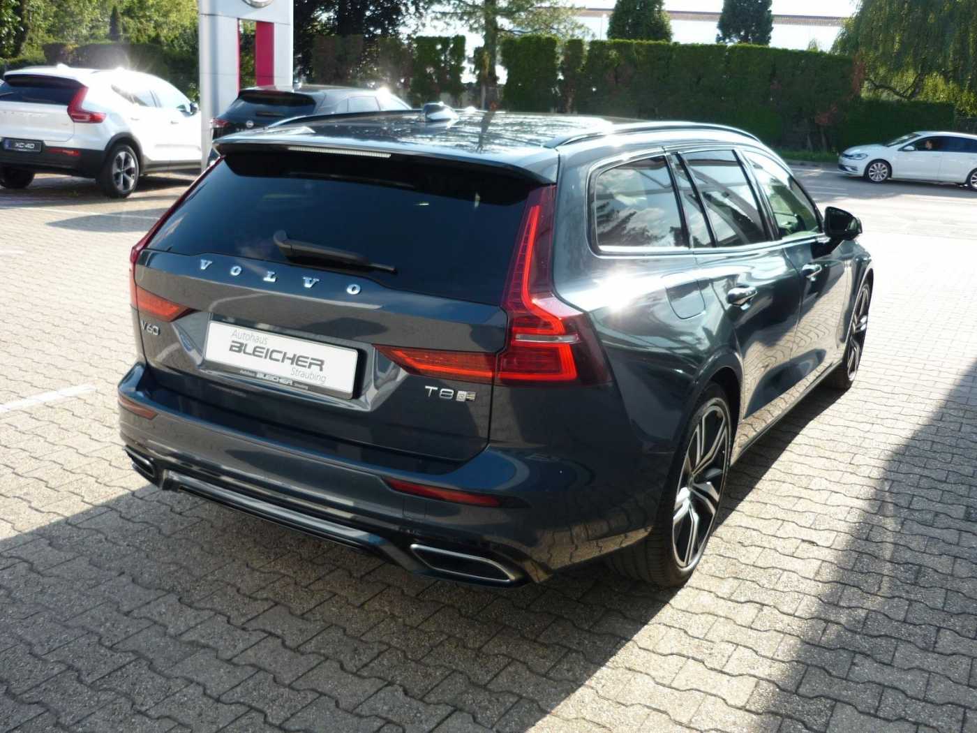 Volvo  T8 Kombi R Design Plug-In Hybrid AWD