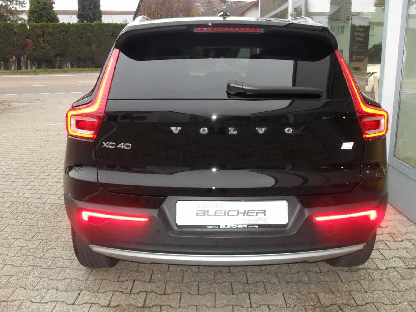 Volvo  T4 Inscription Expression Plug-In Hyb