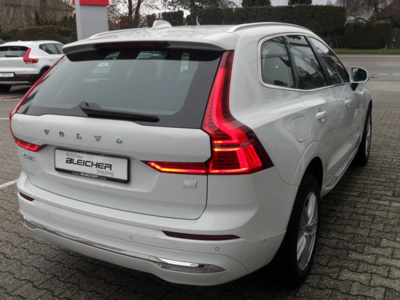 Volvo  T6 Inscription Expression Plug-In Hyb AWD