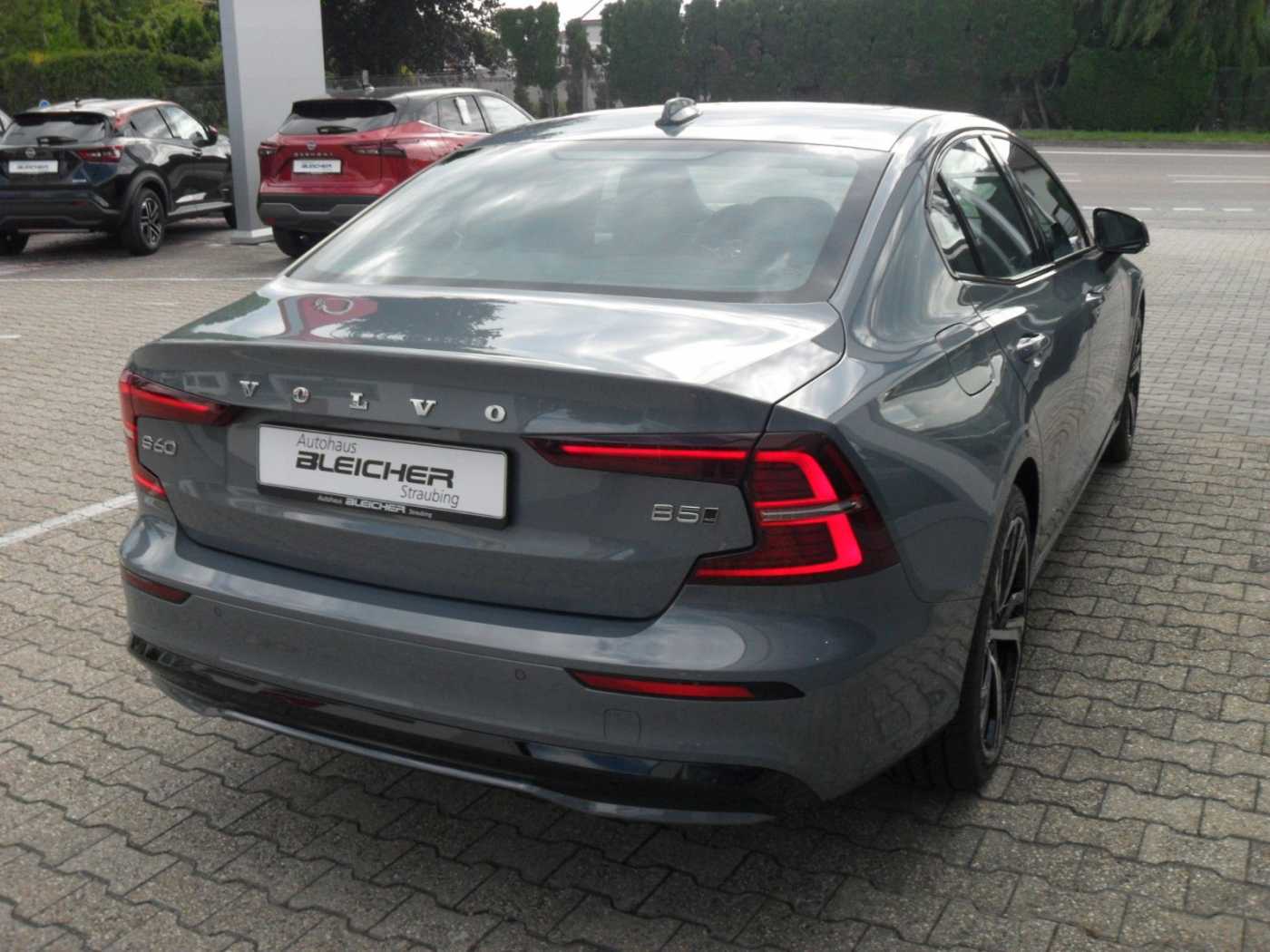 Volvo  Plus AWD | 360° | Harman K. | Standheizung