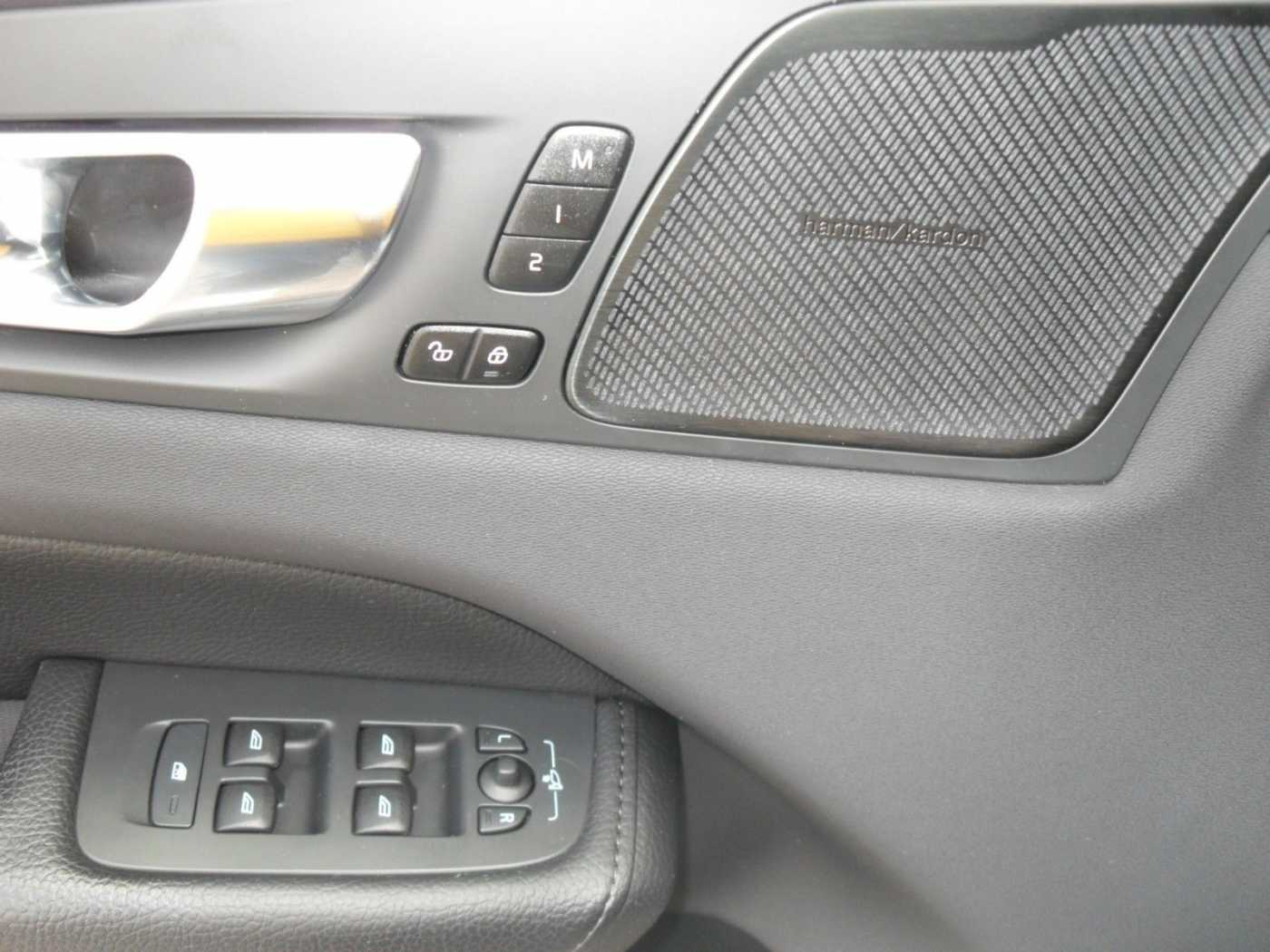 Volvo  T6  Inscription Expression