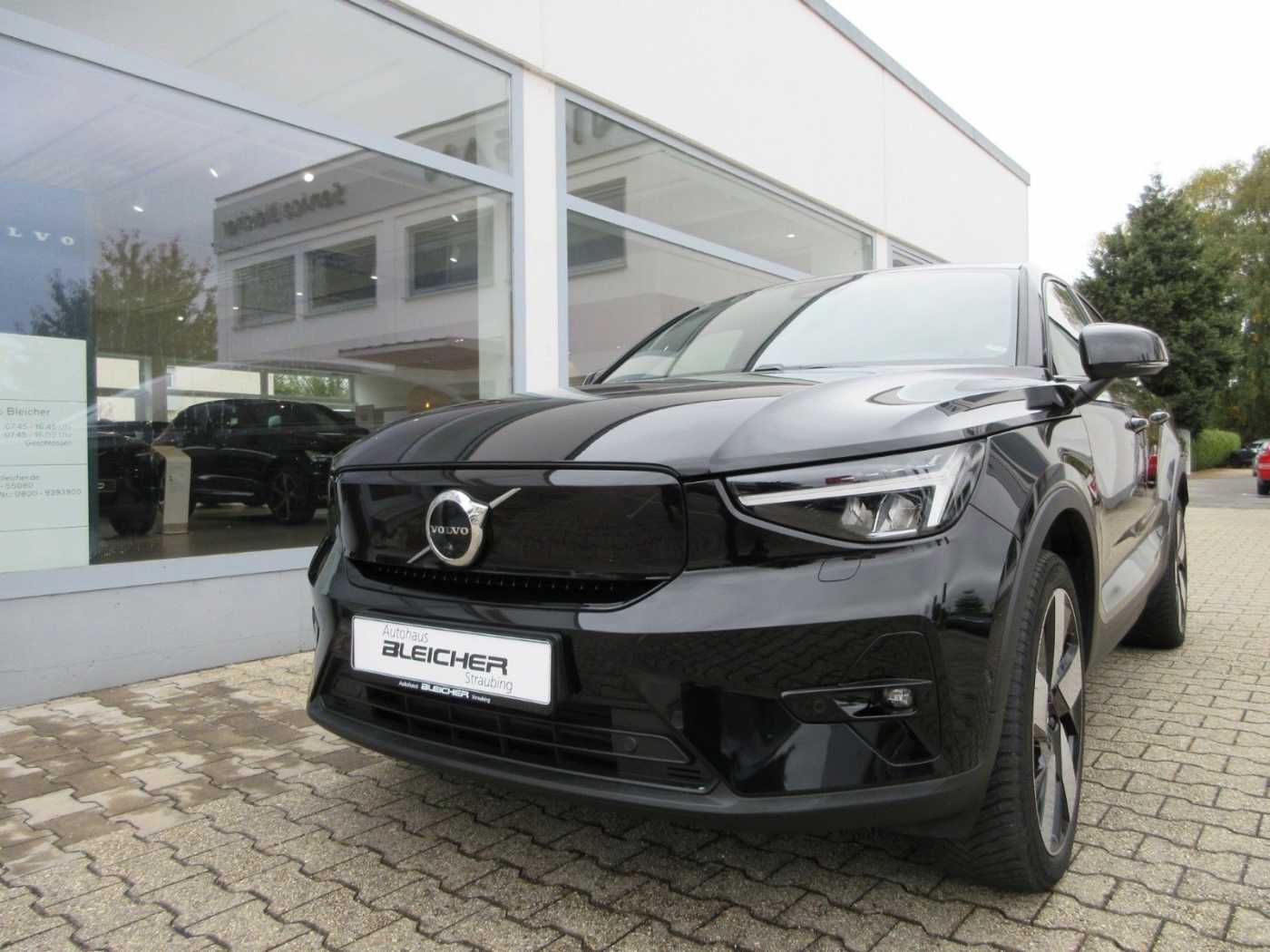 Volvo  Ultimate Recharge Pure Electric AWD