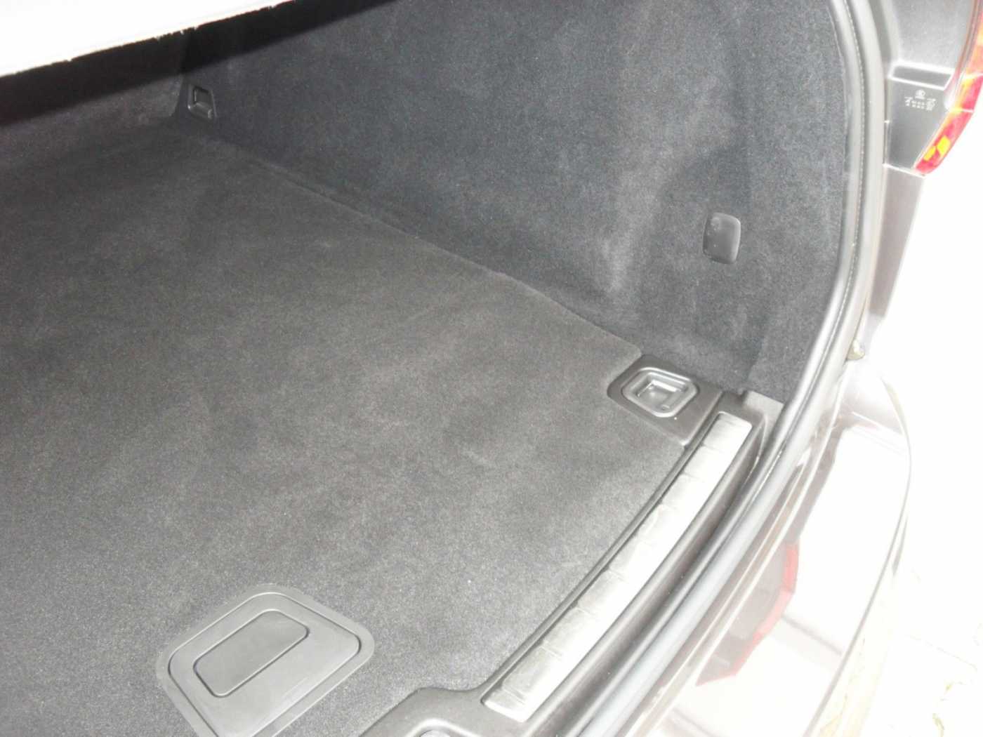 Volvo  T6 Plus Dark | AWD | 21er | Licht