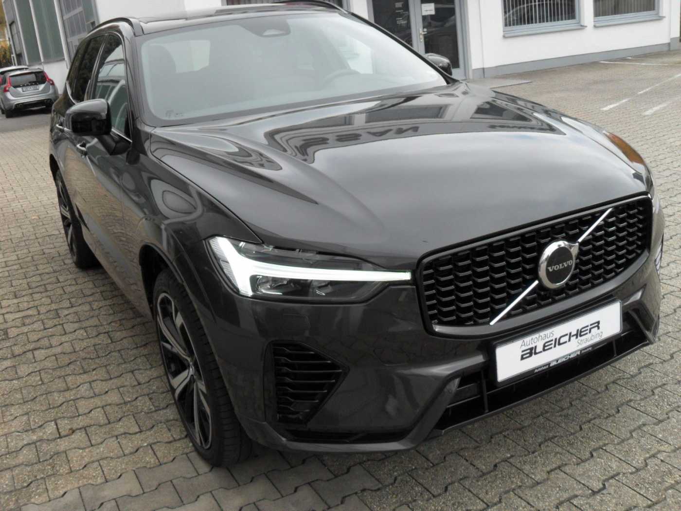 Volvo  T6 Plus Dark | AWD | 21er | Licht