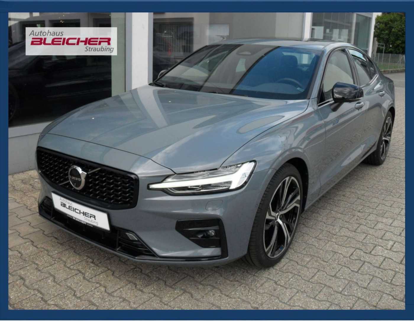 Volvo  Plus AWD | 360° | Harman K. | Standheizung