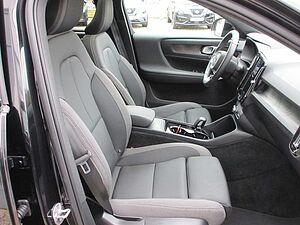 Volvo  Ultimate Recharge Pure Electric AWD