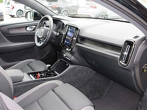 Volvo  Ultimate Recharge Pure Electric AWD