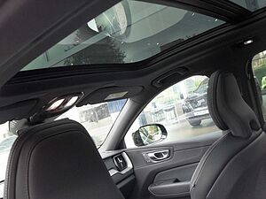 Volvo  T6 Plus Dark | AWD | 21er | Licht