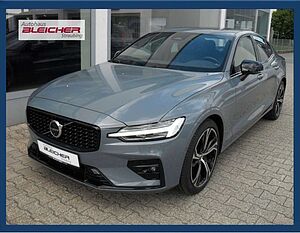 Volvo  Plus AWD | 360° | Harman K. | Standheizung