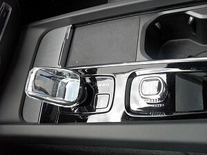 Volvo  Plus AWD | 360° | Harman K. | Standheizung